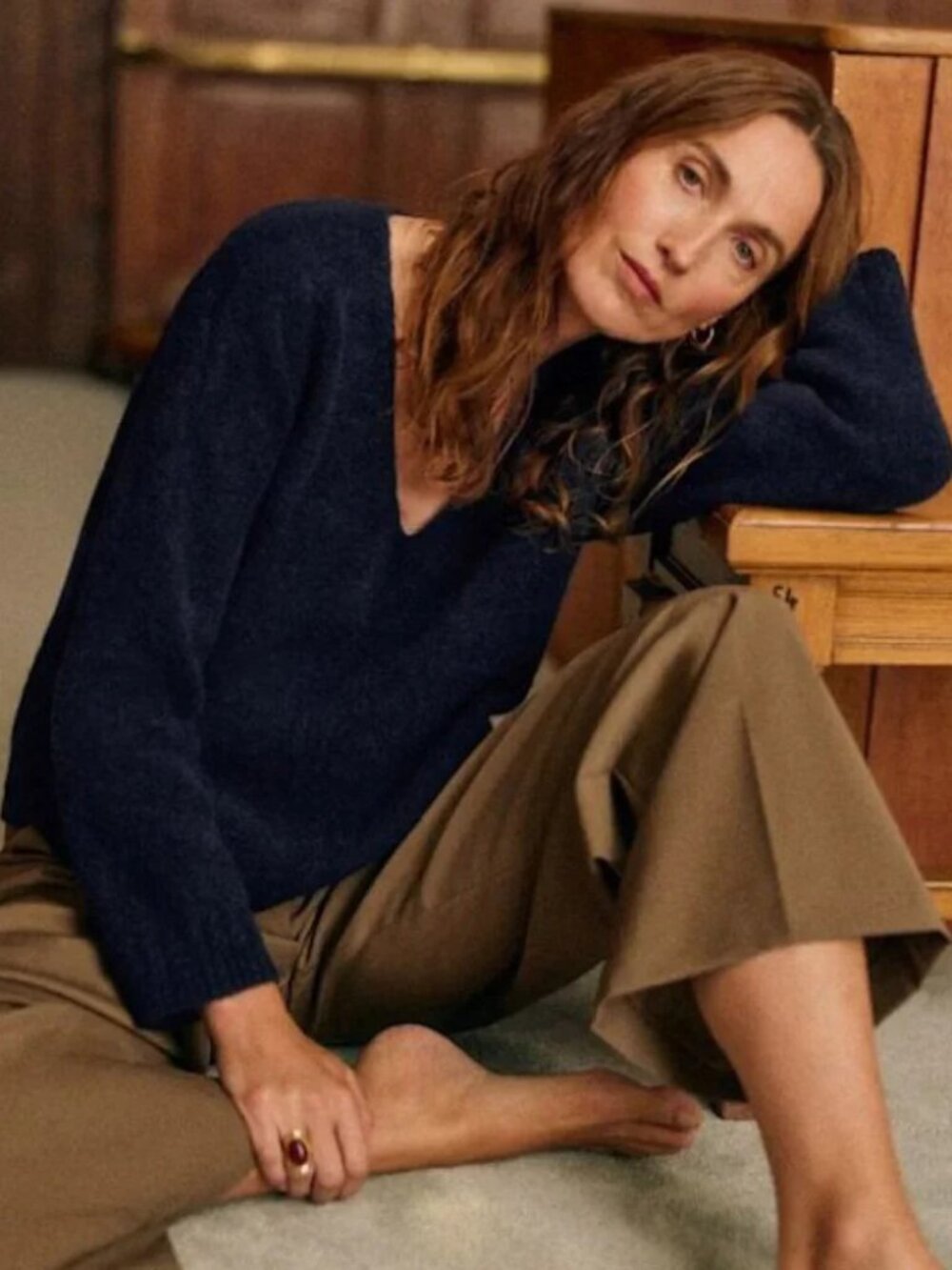 EUC Sezane Denisa Alpaca Blend V-Neck Sweater Navy Small